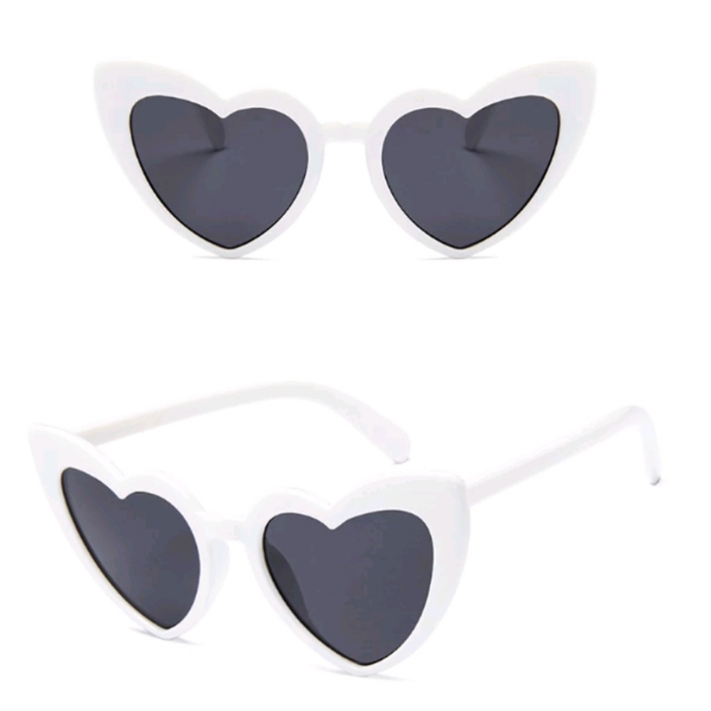 Retro White Haert Cat Eye Design Sunglasses - Picture 3 of 8